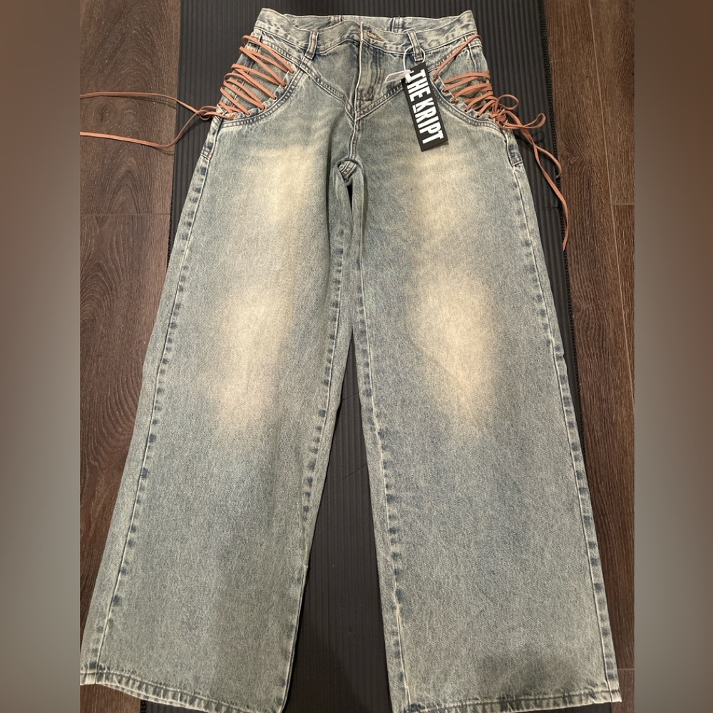 The Kript Lace-Up Jeans NWT Size small